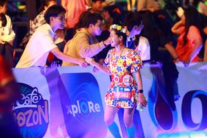 BIB: 
                            <button type="button" onclick="openModal(23768876)" class="btn btn-primary btn-sm float-right btn-popup" data-toggle="modal" data-target=".modal-high-quality">
                        <i class="fas fa-shopping-cart"></i> Add to Cart
                    </button>
                                            <button type="button" onclick="isThisMe(23768876, true)" class="btn btn-success btn-sm float-right btn-popup btn-isme hidden" data-toggle="tooltip" data-placement="bottom" title="นี่คือรูปของคุณใช่ไหม คลิกที่นี่เพื่อเอาเข้าอัลบั้ม">
                        <i class="fas fa-plus"></i> Add to album
                    </button>
                    <button type="button" onclick="isThisMe(23768876, false)" class="btn btn-warning btn-sm float-right btn-popup btn-isnotme hidden">
                        <i class="fas fa-ban"></i> Remove from album
                    </button>